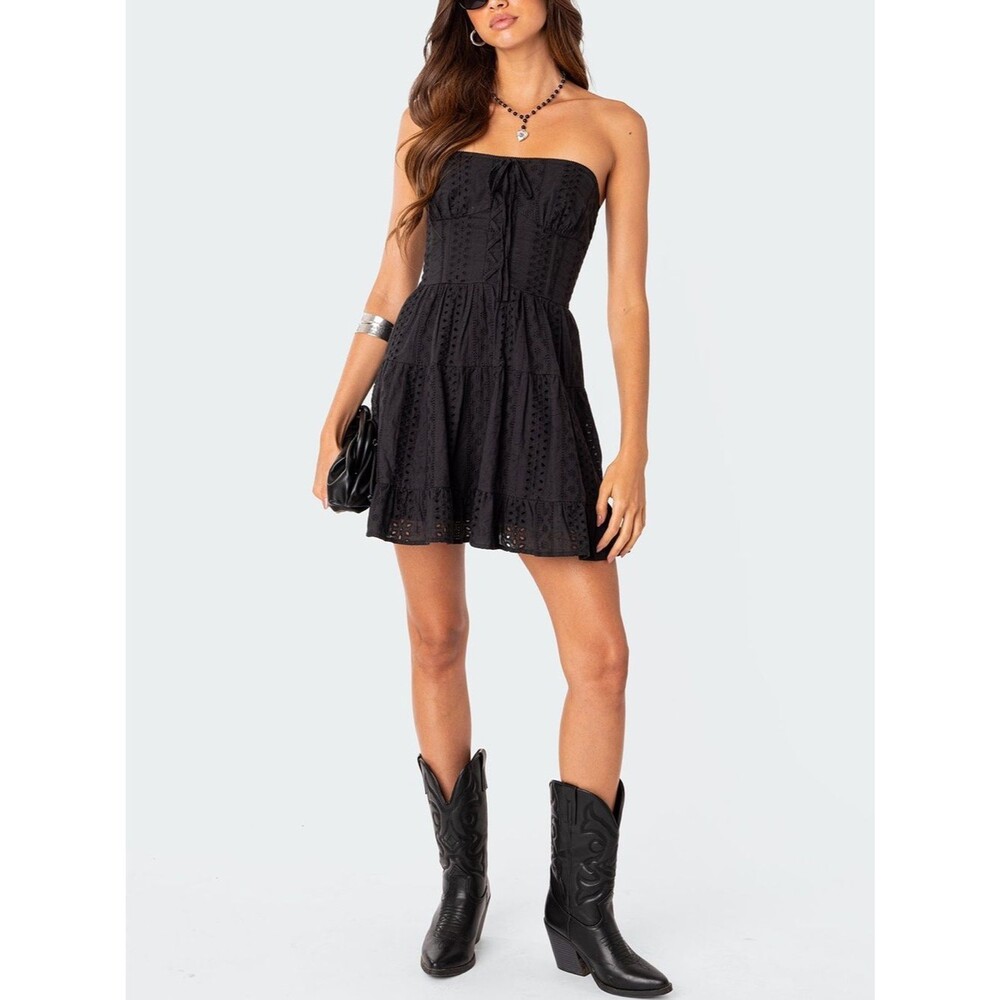 Edikted Liora Black Cotton Lace Tiered Strapless Mini Dress Women’s Size Small